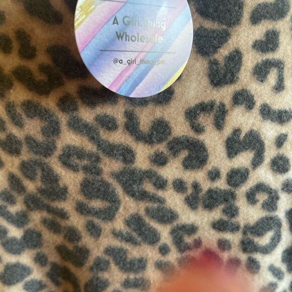 NWT BOUTIQUE ANIMAL PRINT SUPER SOFT OVERSIZED SASSY LOUNGE OR WEAR OUT!! - Picture 13 of 13